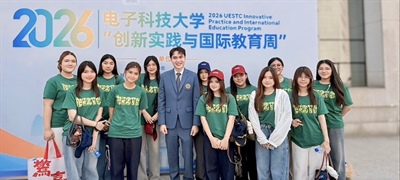 Assistant Professor Dr. Danai Tanamee, Associate Dean for Social Project Development and International Relations, accompanied a delegation of students